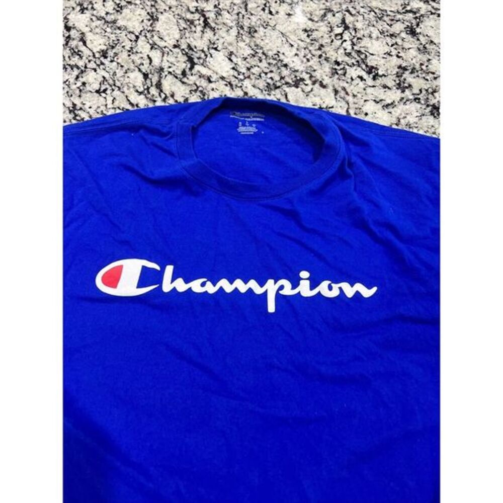 Champion T-Shirt Men's Tee Classic Fit Script Logo